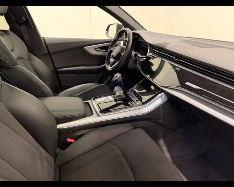 Audi Q8 usata a Treviso (4)