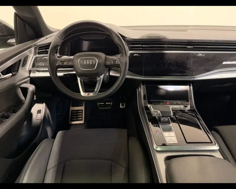Audi Q8 usata a Treviso (5)