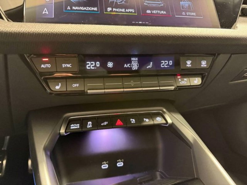 Audi Q4 Sportback usata a Treviso (8)