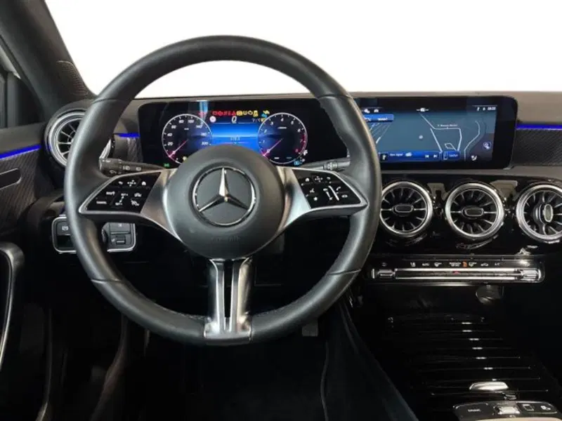 Mercedes-Benz Classe A usata a Bologna (11)