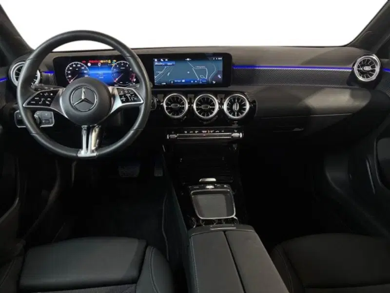 Mercedes-Benz Classe A usata a Bologna (9)