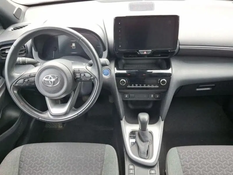Toyota Yaris Cross usata a Roma (12)