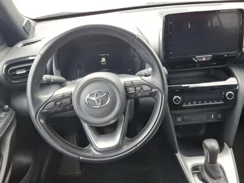 Toyota Yaris Cross usata a Roma (7)