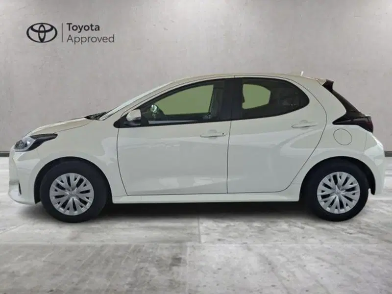 Toyota Yaris Cross usata a Roma (3)