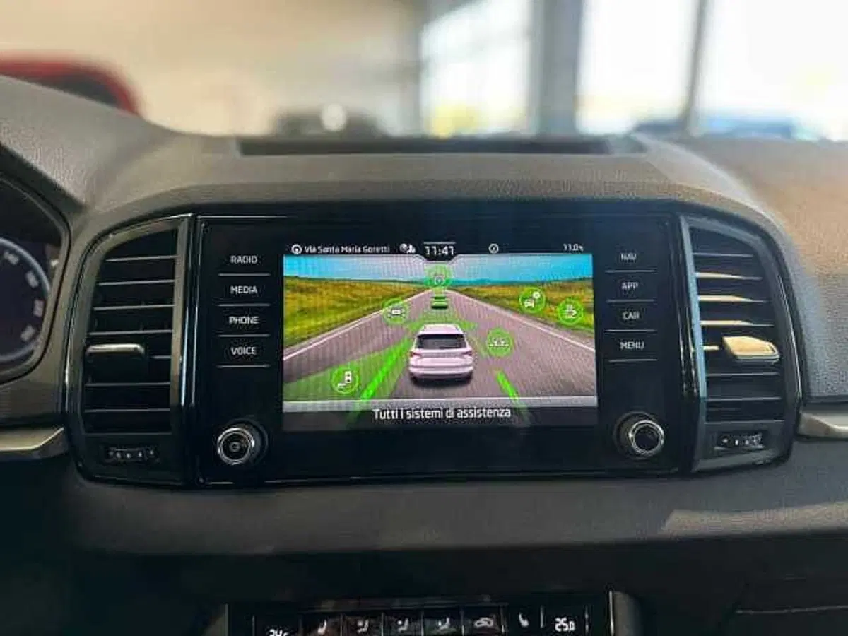 Skoda Karoq usata a Venezia (15)
