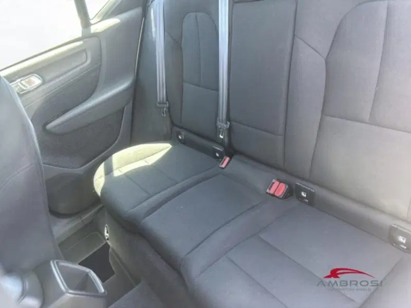 Volvo XC40 usata a Perugia (10)