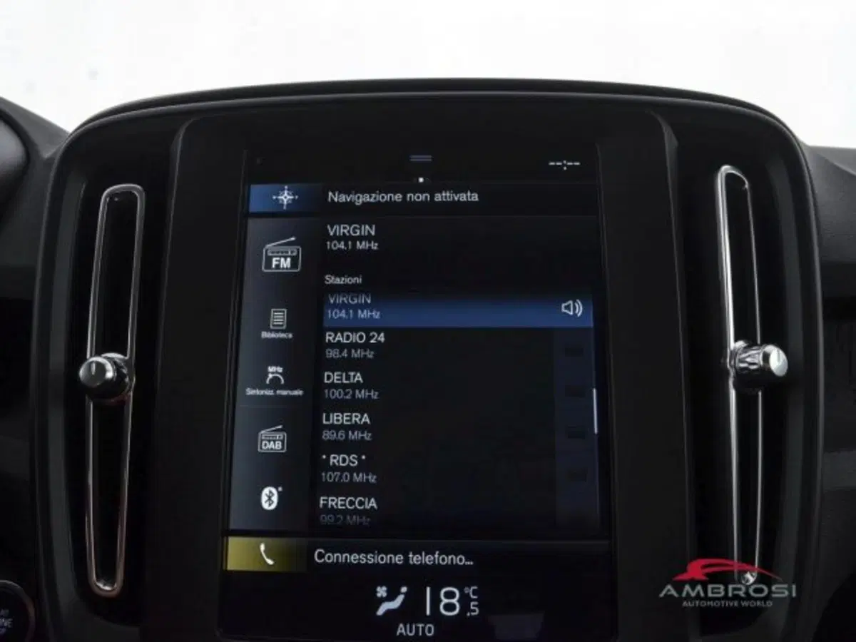 Volvo XC40 usata a Perugia (14)
