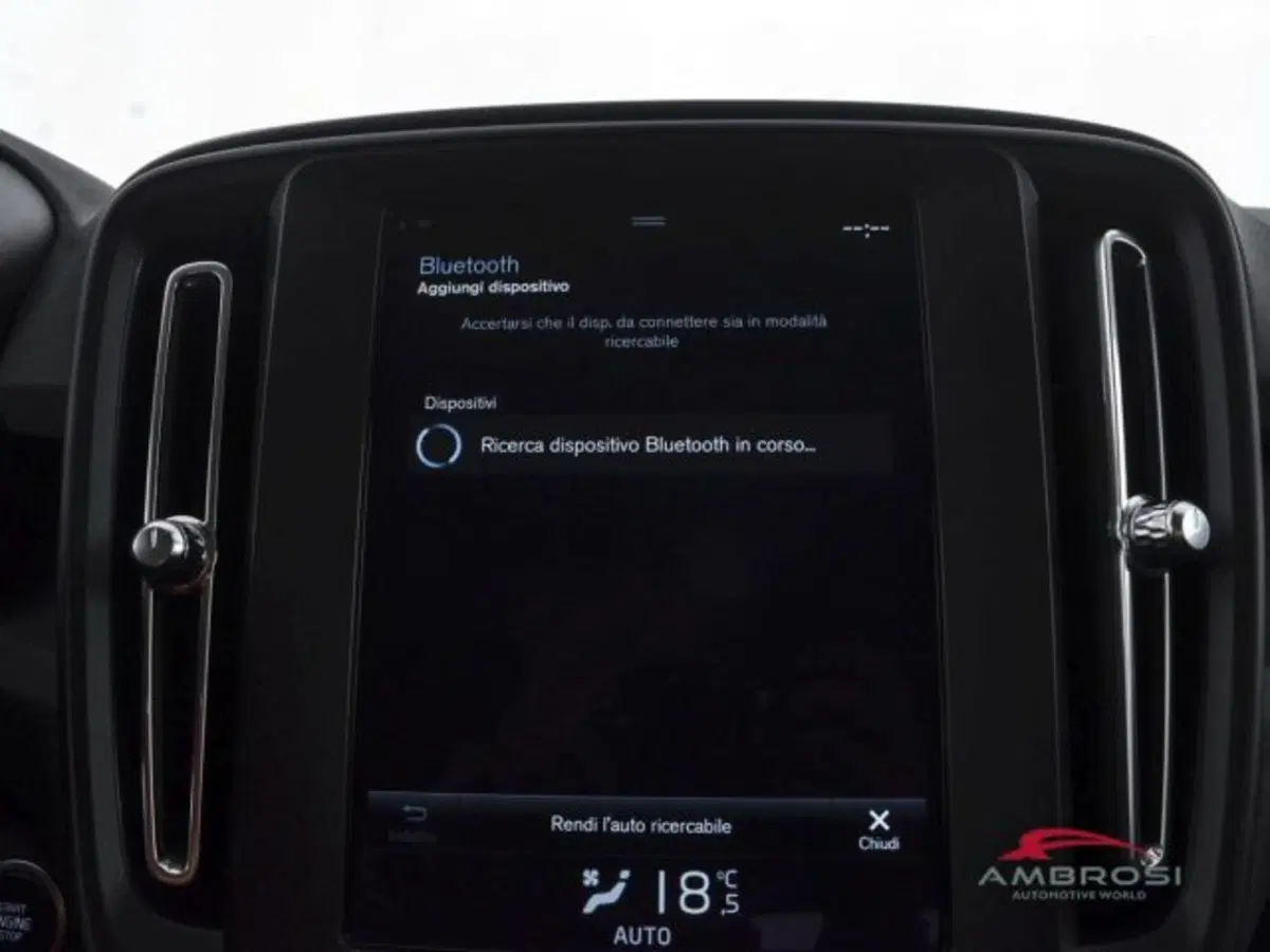 Volvo XC40 usata a Perugia (15)