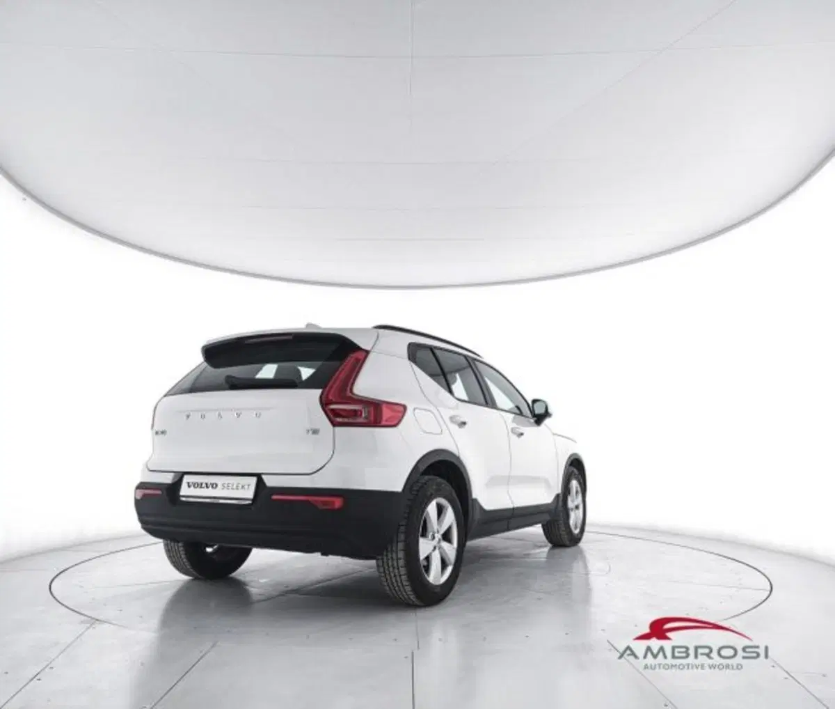 Volvo XC40 usata a Perugia (3)