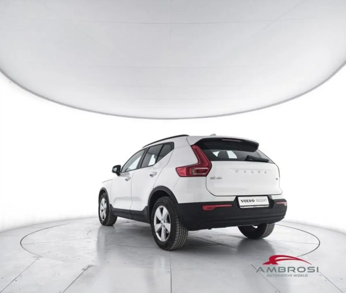 Volvo XC40 usata a Perugia (4)