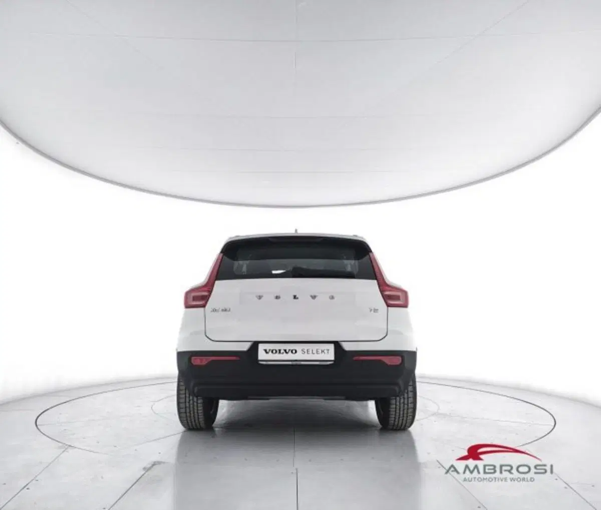 Volvo XC40 usata a Perugia (6)