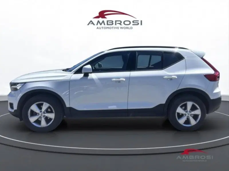 Volvo XC40 usata a Perugia (6)