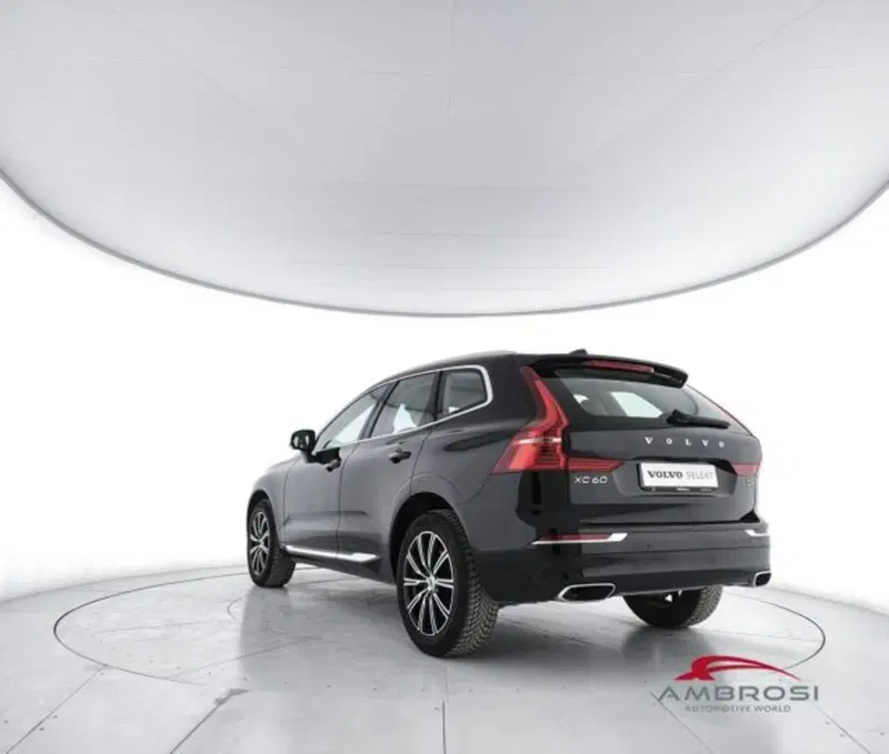 Volvo XC60 usata a Perugia (4)
