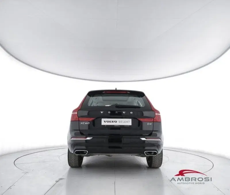 Volvo XC60 usata a Perugia (6)