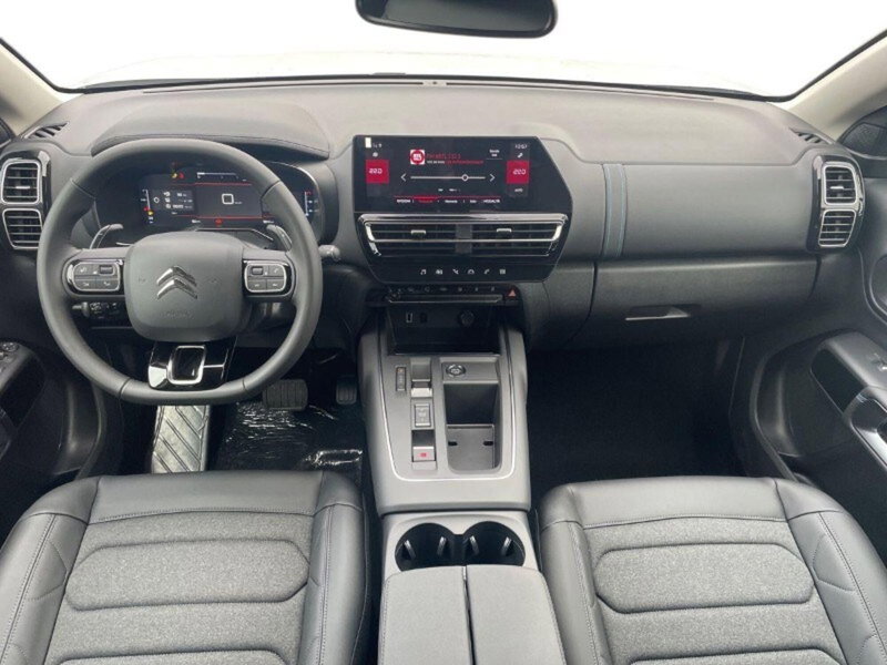 Citroen C5 Aircross nuova a Lecco (9)