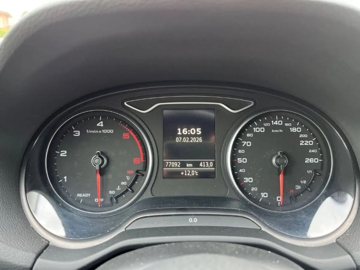 Audi Q2 usata a Lecco (14)