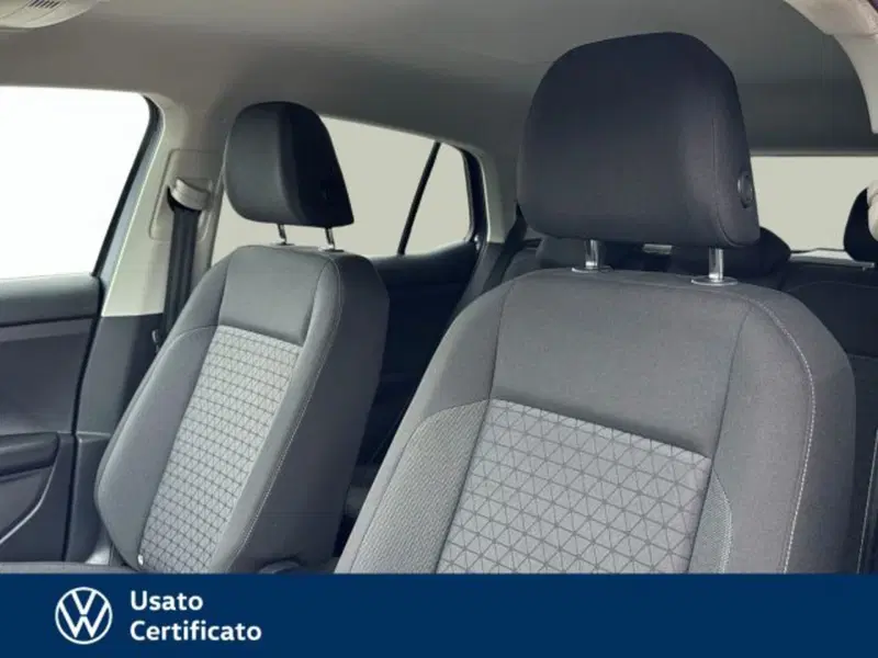 Volkswagen T-Cross usata a Vicenza (9)