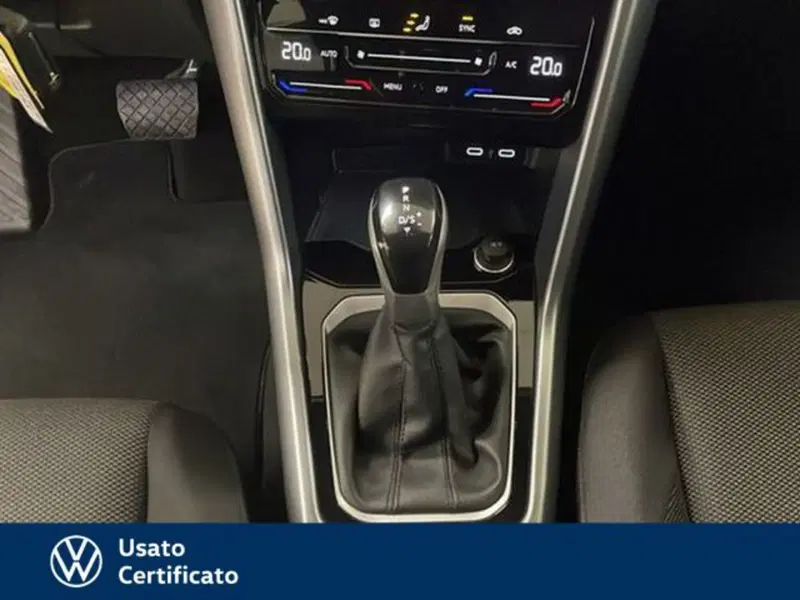 Volkswagen T-Roc Cabrio usata a Vicenza (11)