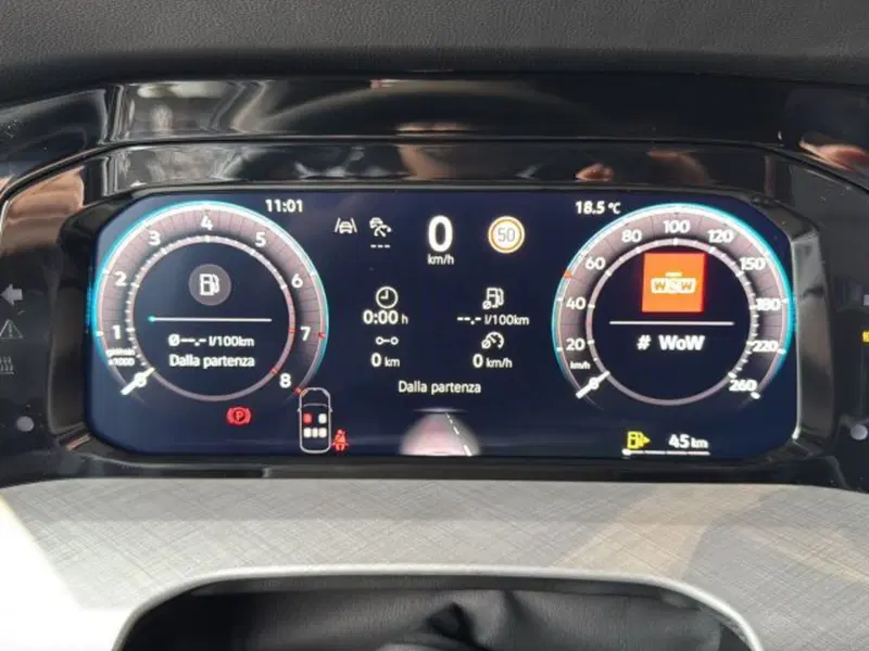 Volkswagen Golf nuova a Vicenza (13)