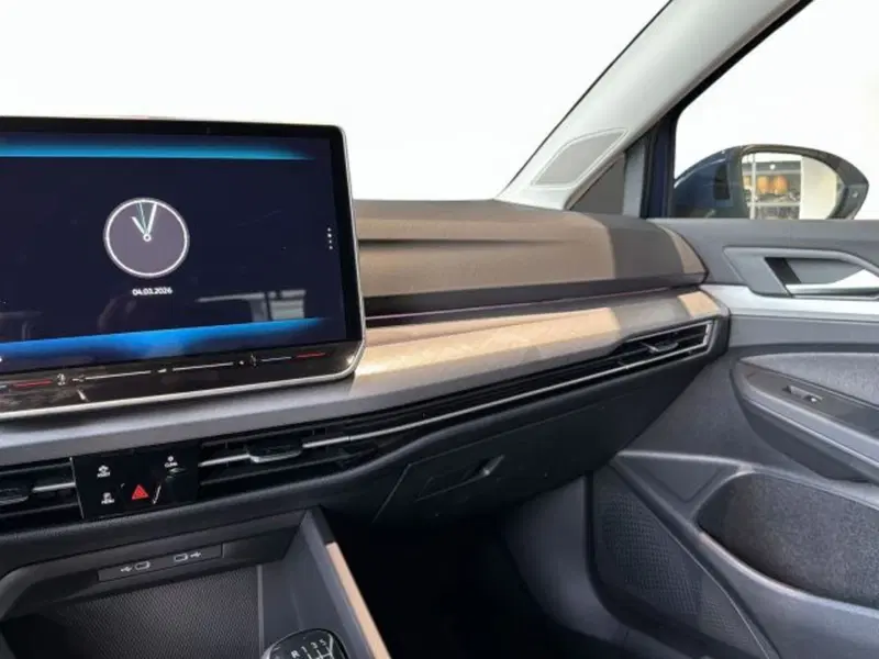 Volkswagen Golf nuova a Vicenza (19)