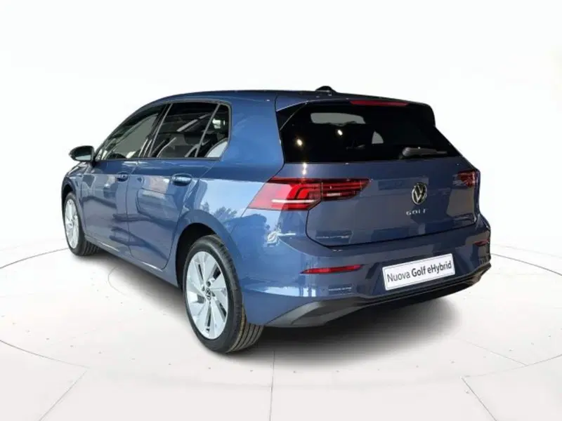 Volkswagen Golf nuova a Vicenza (5)
