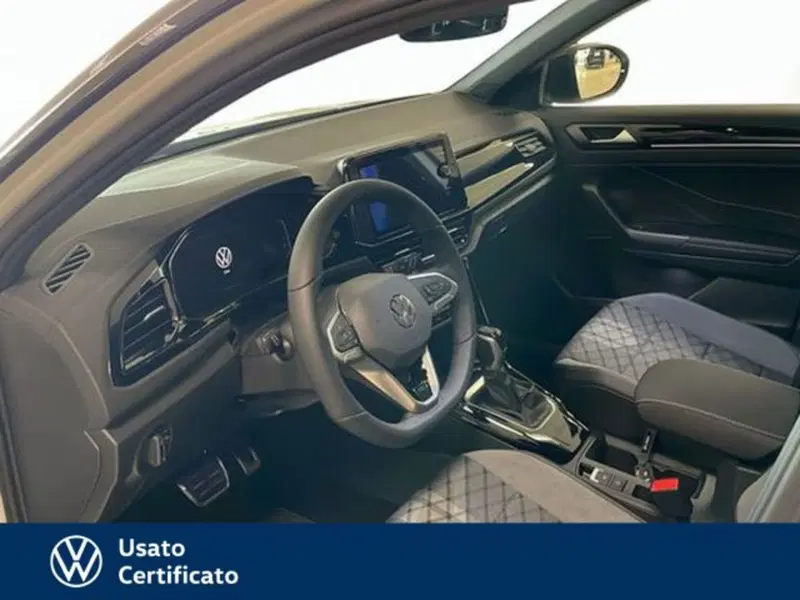 Volkswagen T-Roc nuova a Vicenza (7)