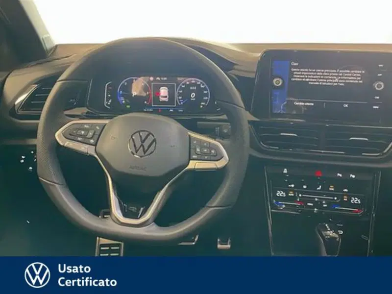 Volkswagen T-Roc nuova a Vicenza (9)