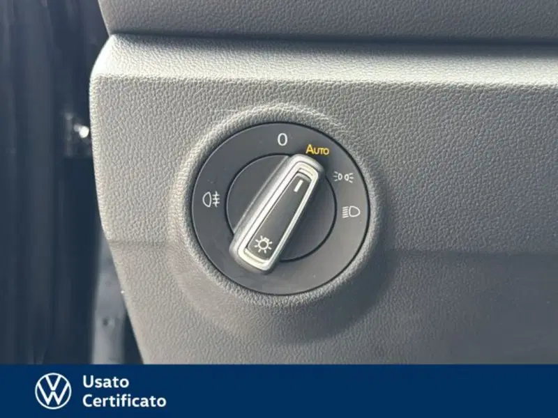 Volkswagen T-Roc usata a Vicenza (14)
