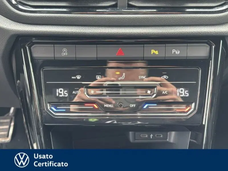 Volkswagen T-Roc usata a Vicenza (18)