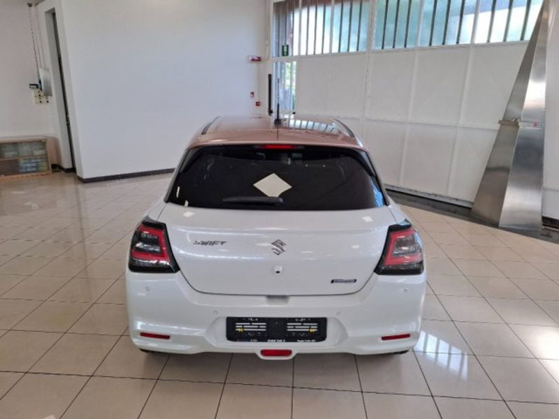Suzuki Swift nuova a Reggio Emilia (4)