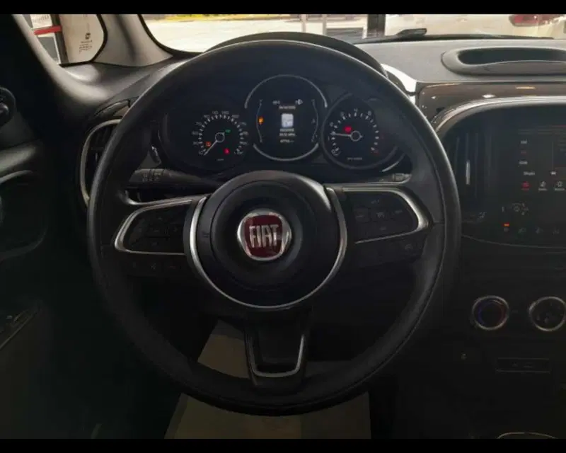 Fiat 500L usata a Bologna (5)