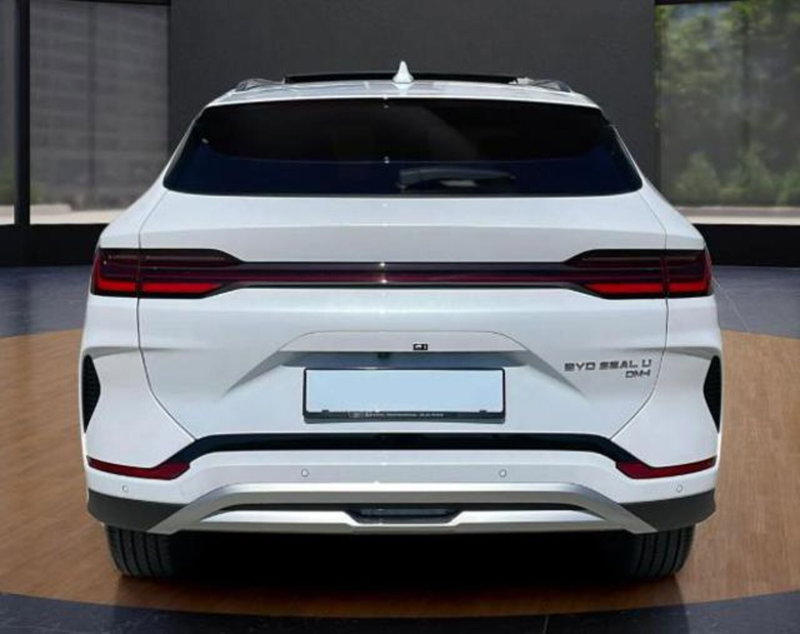 Byd Seal U  nuova a Bologna (4)