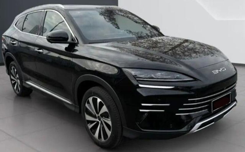 Byd Seal U  nuova a Bologna (2)