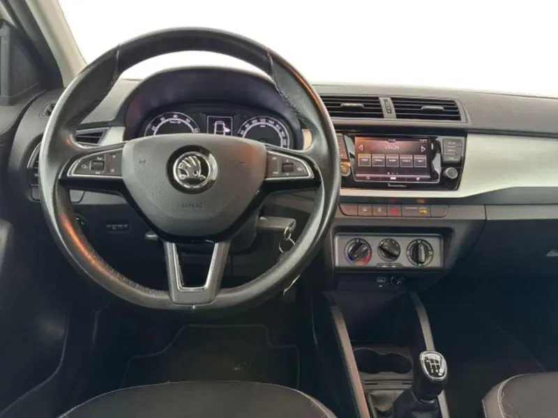Skoda Fabia usata a Bologna (10)