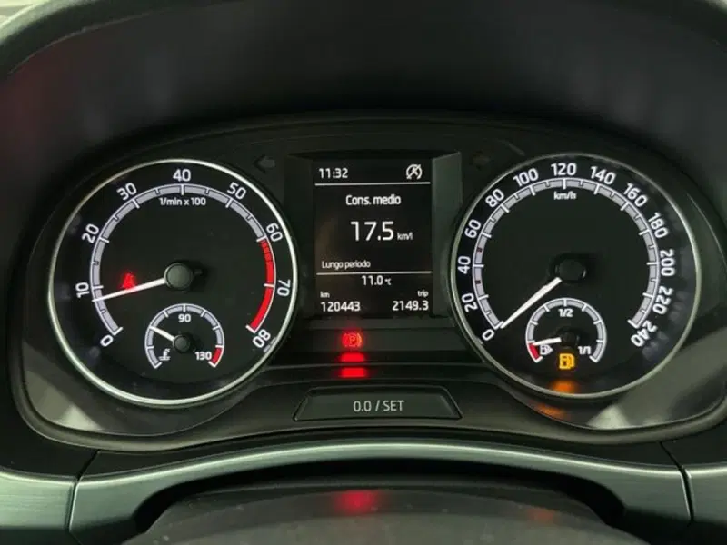 Skoda Fabia usata a Bologna (11)