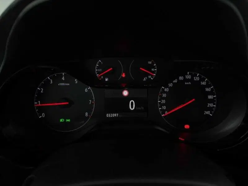 Opel Corsa usata a Bologna (11)