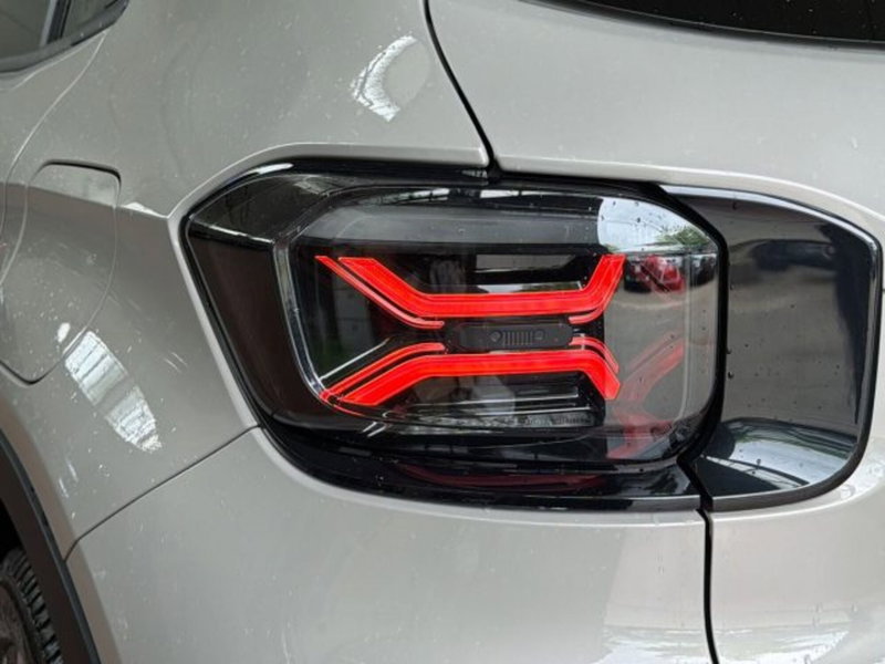 Jeep Avenger usata a Bologna (8)