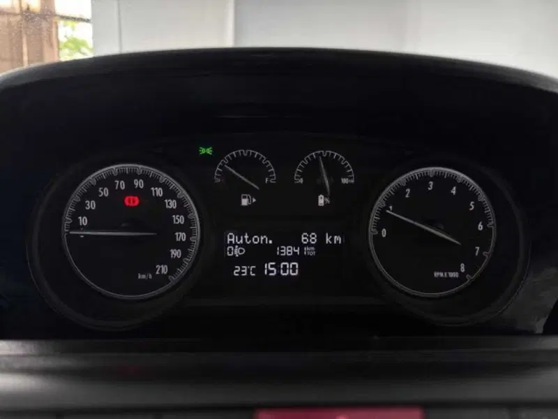 Lancia Ypsilon usata a Bologna (11)