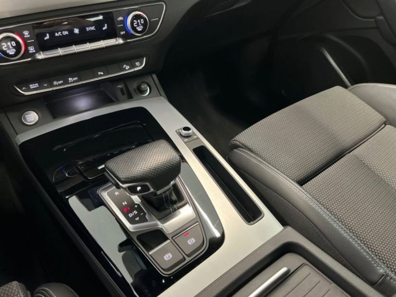 Audi Q5 Sportback usata a Bologna (18)