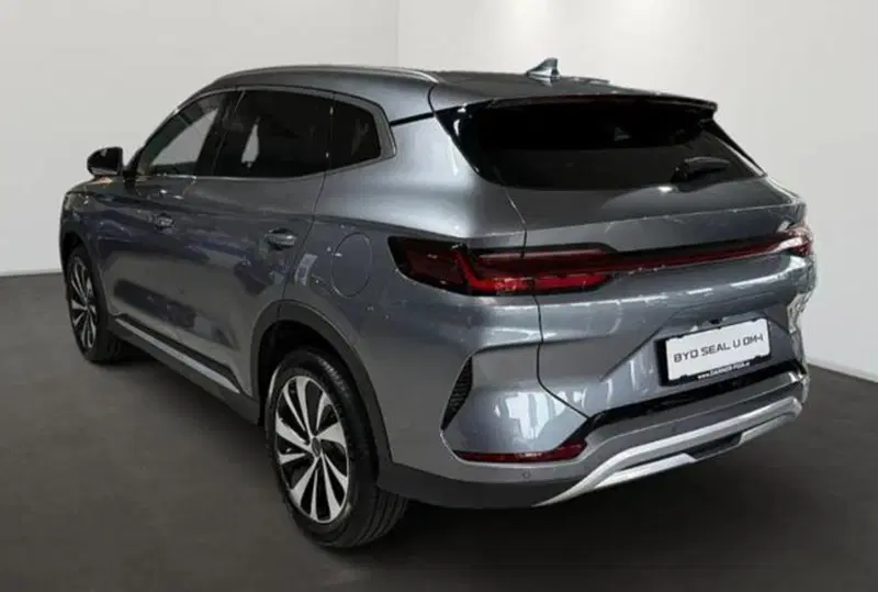Byd Seal U DM-i  nuova a Bologna (4)