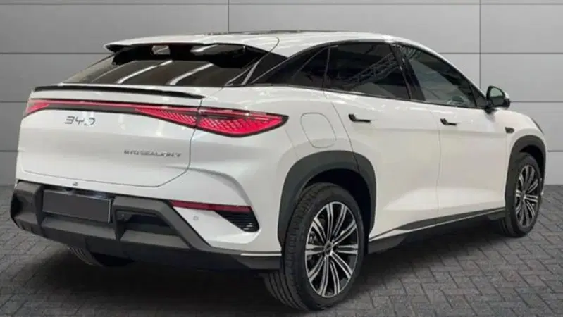 Byd Sealion nuova a Bologna (2)