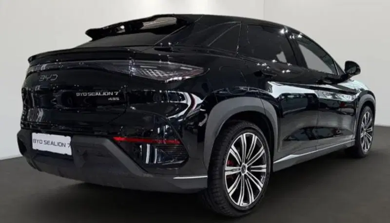 Byd Sealion nuova a Bologna (3)