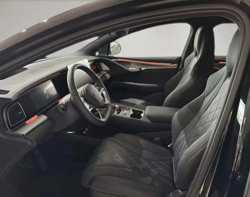 Byd Sealion nuova a Bologna (7)