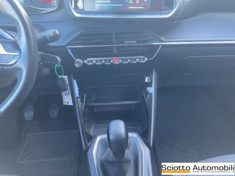 Peugeot 208 usata a Messina (15)