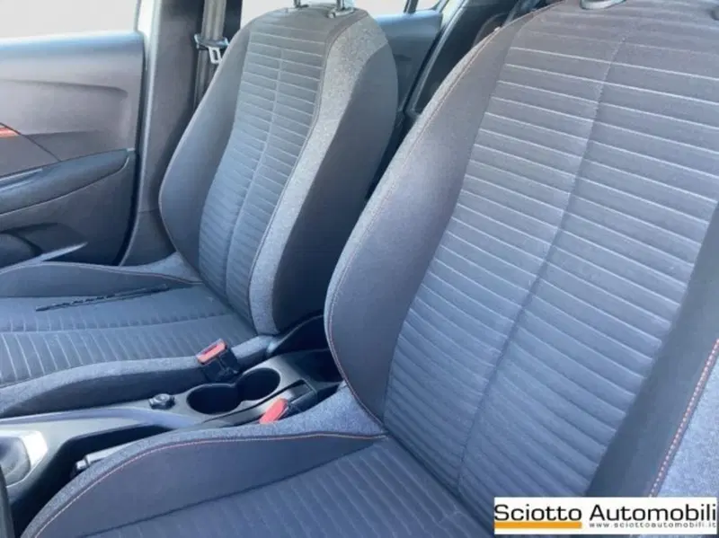 Peugeot 208 usata a Messina (9)