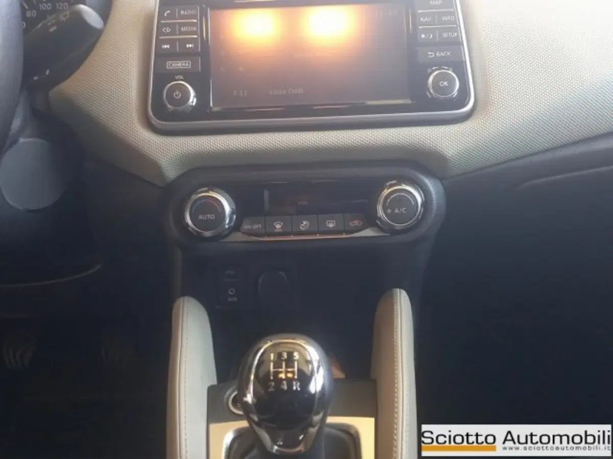 Nissan Micra usata a Messina (15)