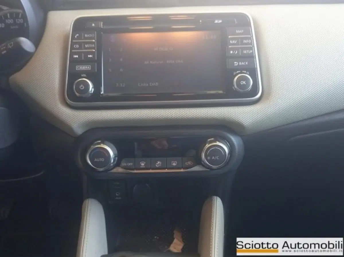 Nissan Micra usata a Messina (16)