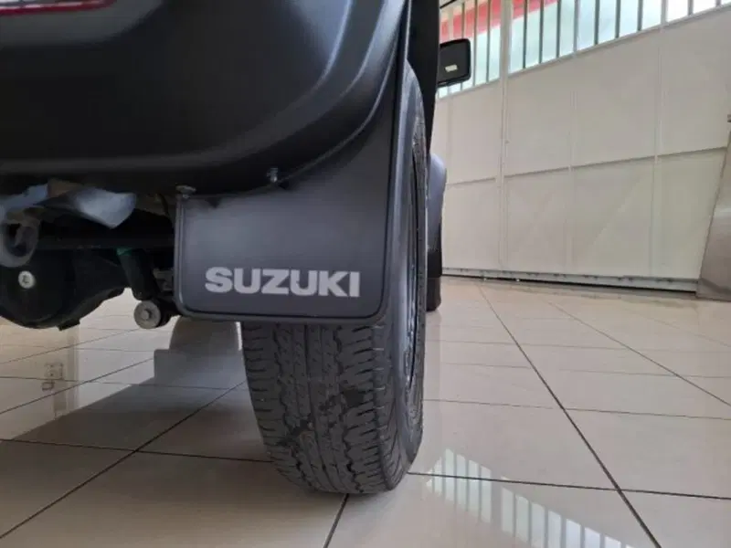 Suzuki Jimny usata a Reggio Emilia (19)
