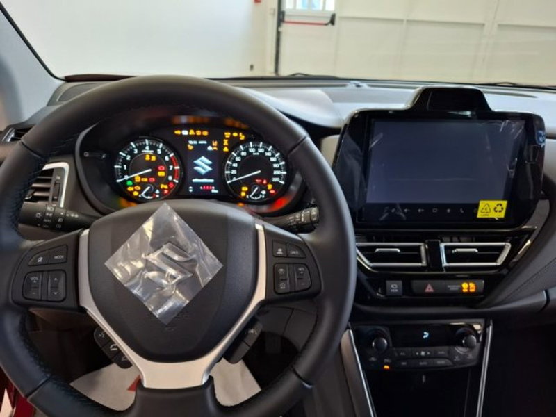Suzuki S-Cross nuova a Reggio Emilia (9)