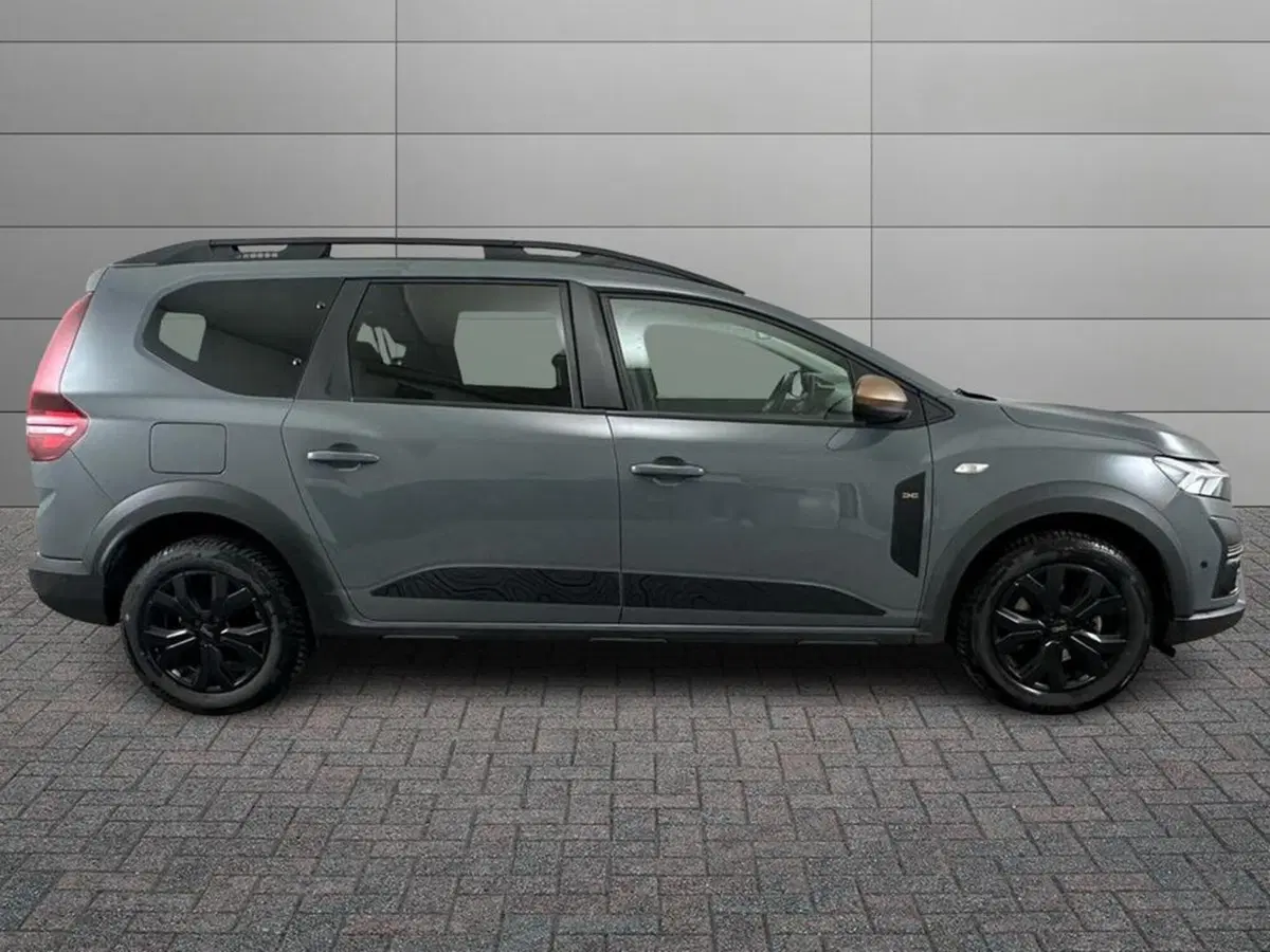 Dacia Jogger usata a Bolzano (5)